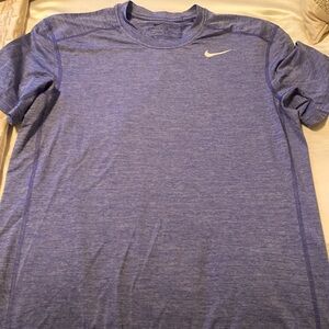 Nine short sleeve medium dri fit